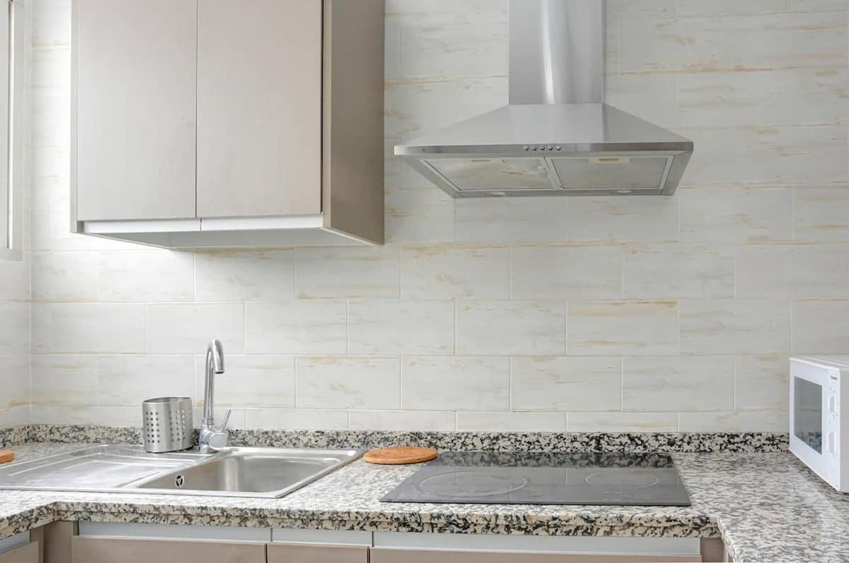 Apartamento Amplio เซบีญา ภายนอก รูปภาพ